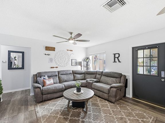 4th image of 5883 La Paseos Drive #D-2
