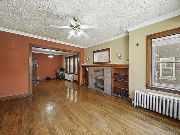 4th image of 1839 Elmwood Ave