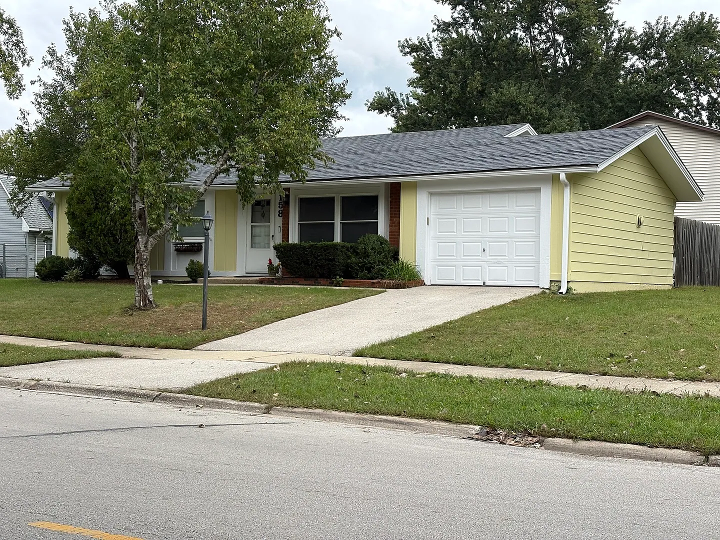 3 bed, 1225 sqft, $1,995 — Photo 1