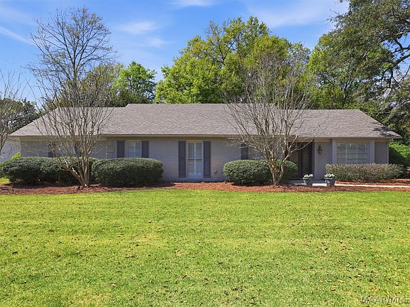 2nd image of 2406 Hermitage Dr