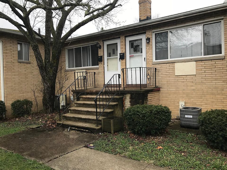 Side view - front door 