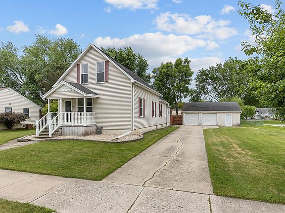3rd image of 1151 Elmore St