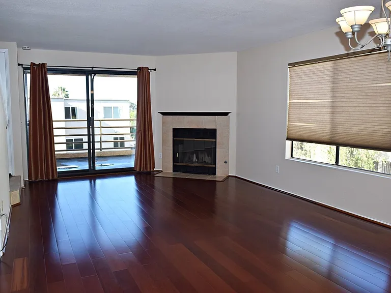 5744 Mildred St — Photo 5