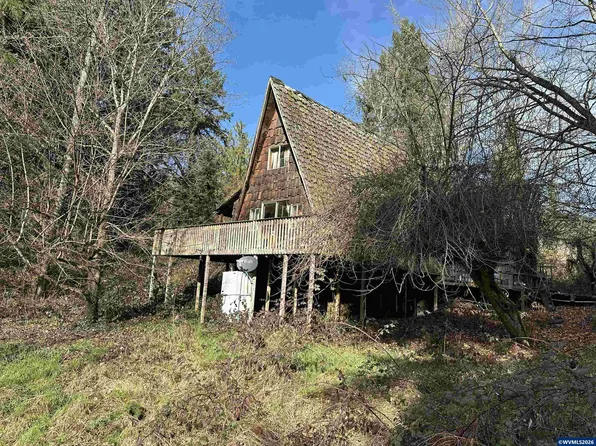 27202 High Deck Rd, Cascadia, OR 97329