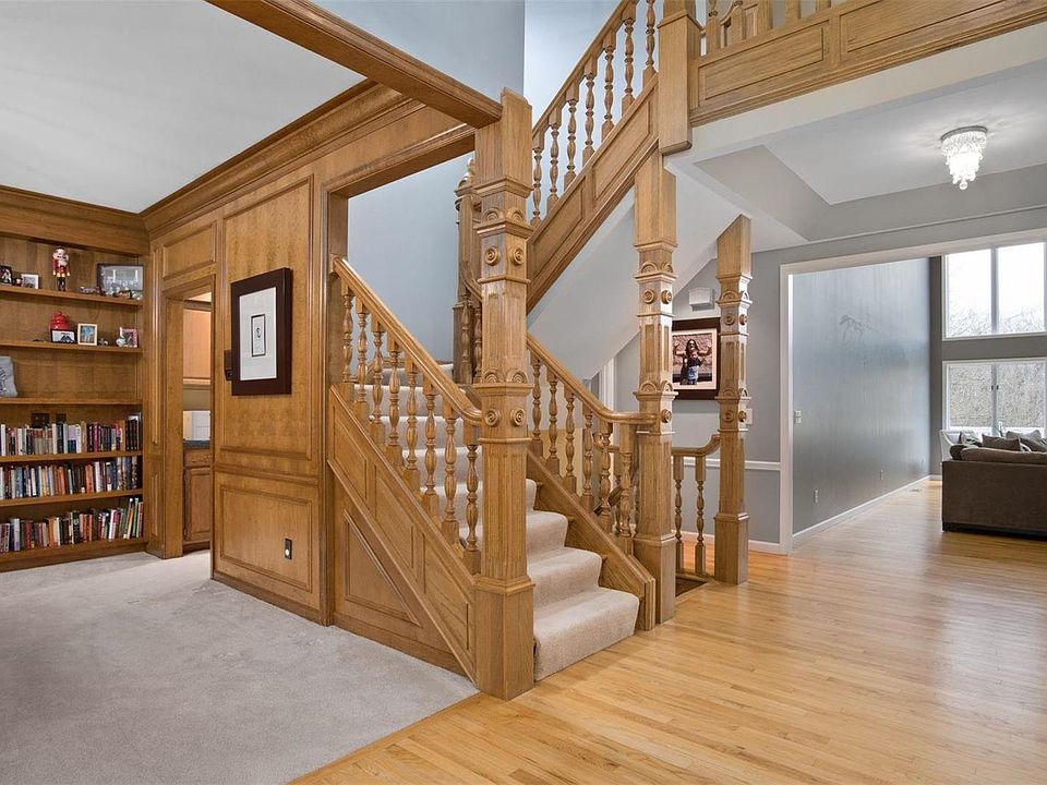 16481 Wilson Farm Dr, Chesterfield, MO 63005 Zillow