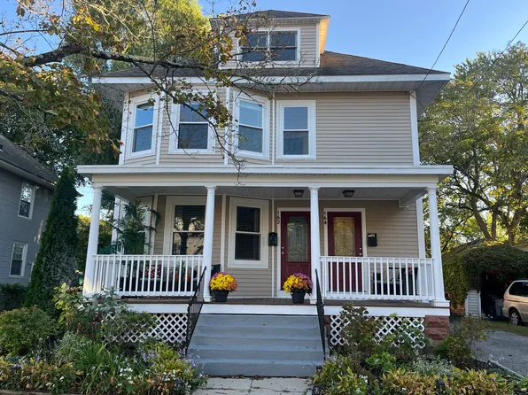 164 Armington St, Providence, RI 02905