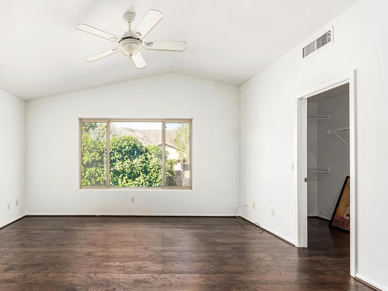 1710 W Hiddenview Dr — Photo 20