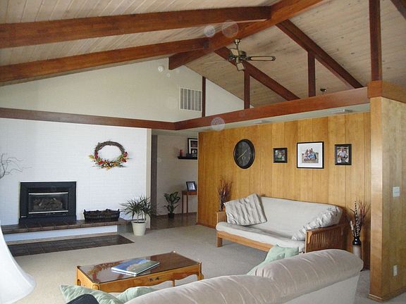 Upstairs living room