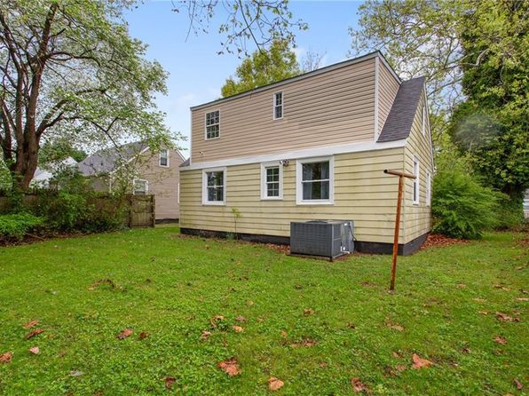 3405 Winchester Dr, Portsmouth, VA 23707