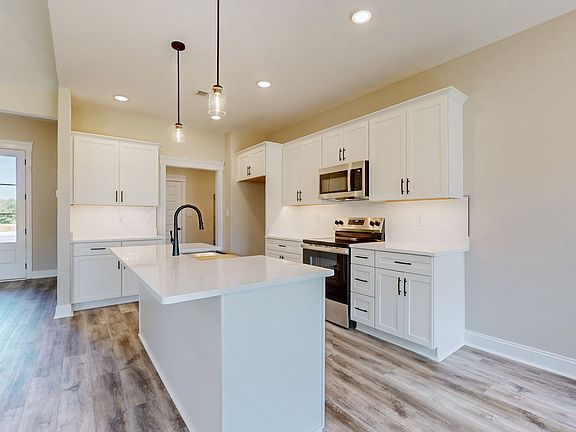5th image of 517 Foxglove Ln Lot 61