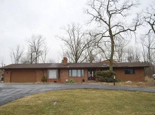 21617 W River Rd, Grosse Ile, MI 48138
