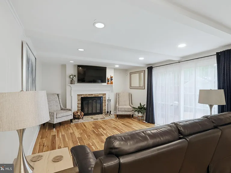 12821 Asbury Dr — Photo 6