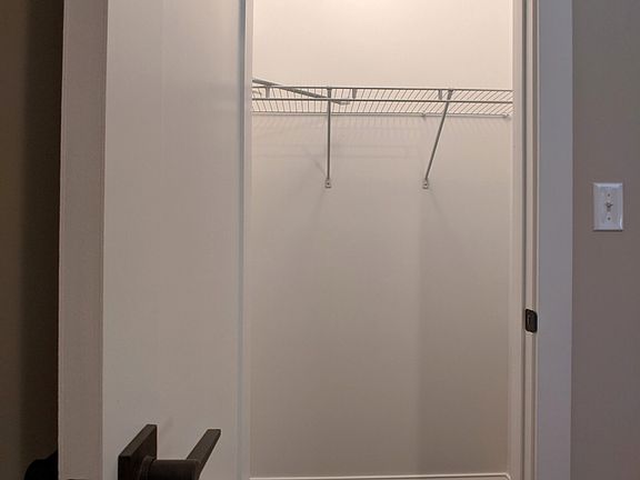 4th image of 3409 W Fullerton Ave #2350-2