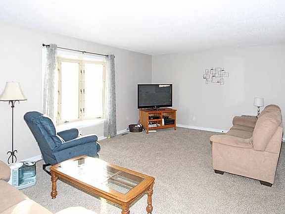 4th image of 1335 Brierwood Dr