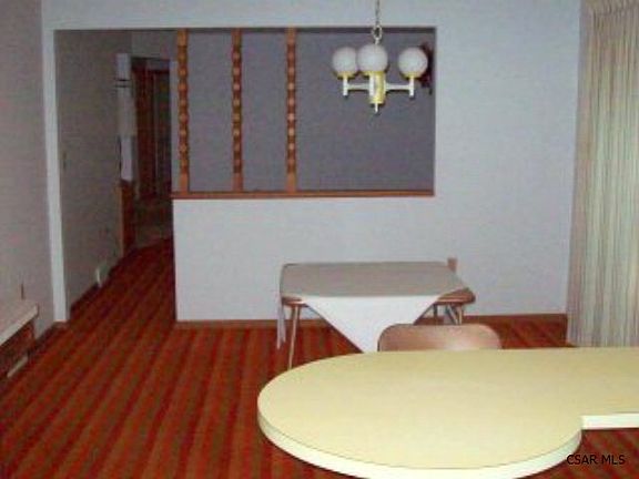 4th image of 131 Drury Ln