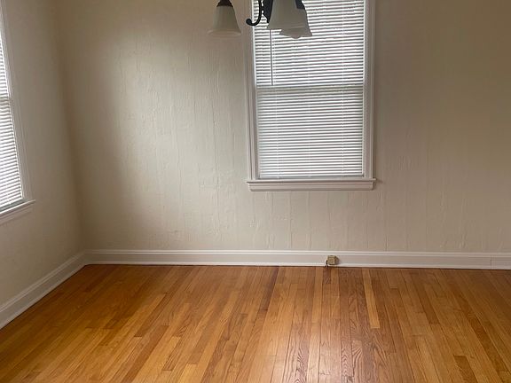 5th image of 307 E Harvard St