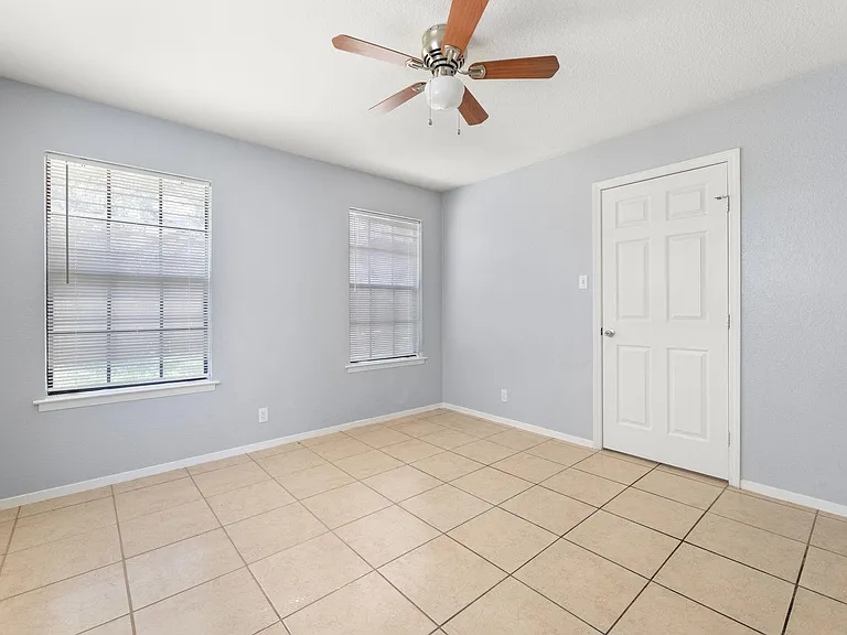 3802 Foust Trl #A — Photo 15
