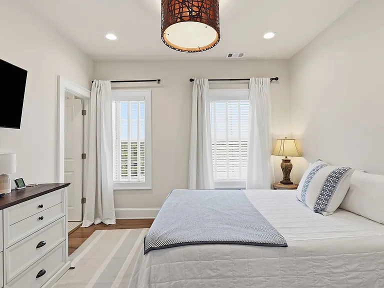 508 Altamaha St — Photo 29