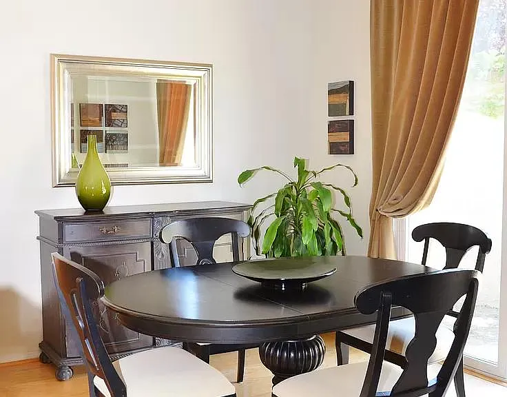 Eating Area in Kitchen and Sliding Door to Backyard