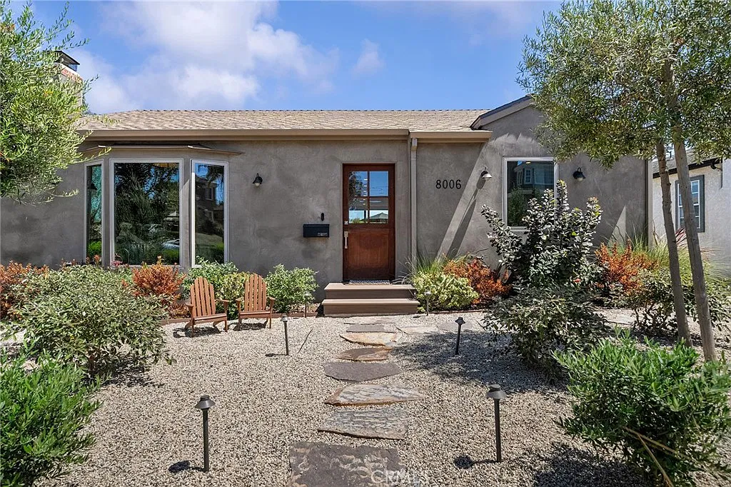 4 bed, 2068 sqft, $8,749 — Photo 1