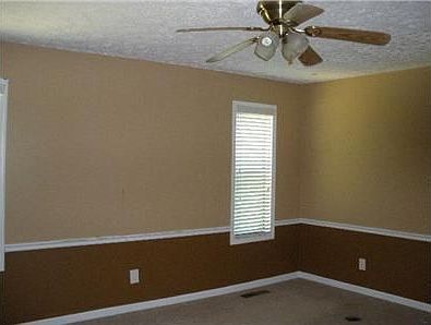 3rd image of 608 River Place Ct
