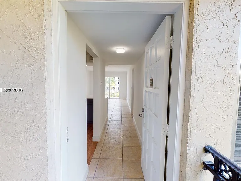 453 SW 2nd St #301C — Photo 21