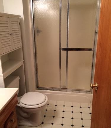 5th image of 611 Brookwood Dr