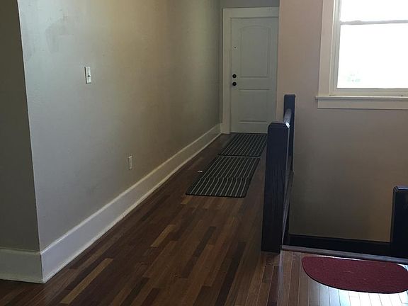 2nd image of 4500 McCart Ave APT 2