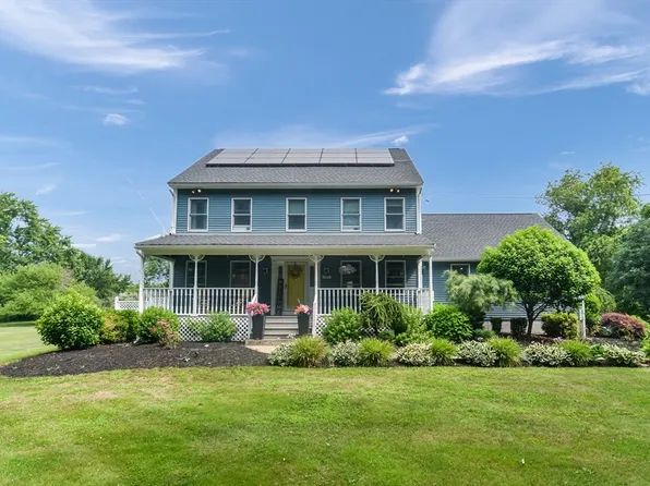 138-138 Lovering St #A, Medway, MA 02053