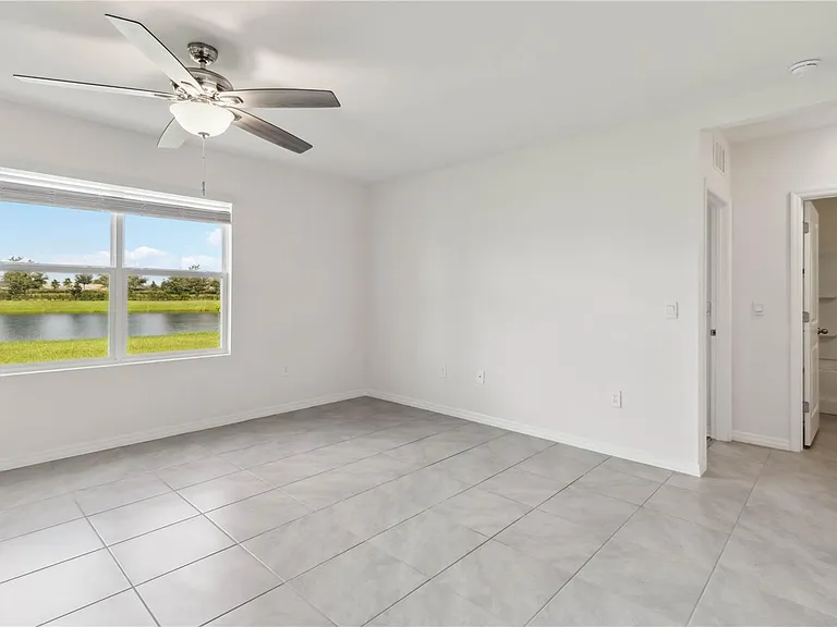 17129 Reserva Dr — Photo 13