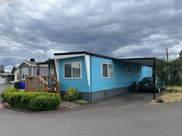 19605 River Rd Unit 11, Gladstone, OR 97027