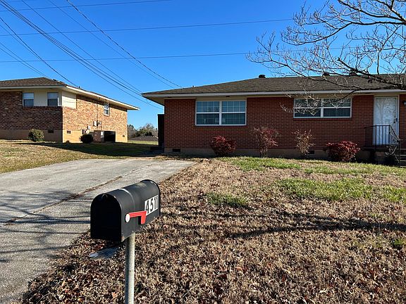 2nd image of 4511 Badger Ln