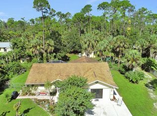 1371 17th St SW, Naples, FL 34117