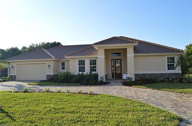 1st image of 10048 Hidden Pines Ln