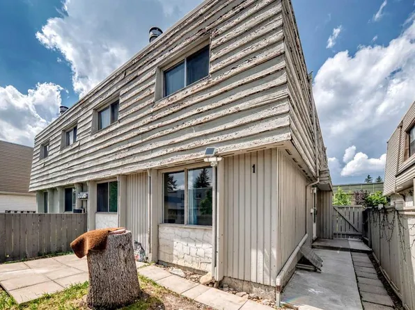 6408 E 4th St NE #1, Calgary, AB T2K 5M8