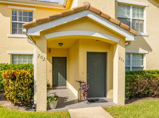 136 SW Peacock Blvd APT 19-203, Port Saint Lucie, FL 34986