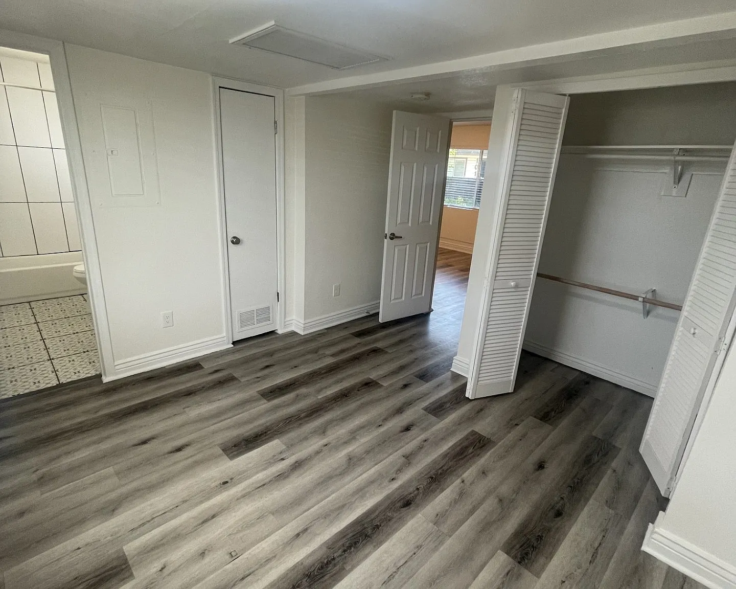 6725 East Earll Drive - 14 — Photo 4