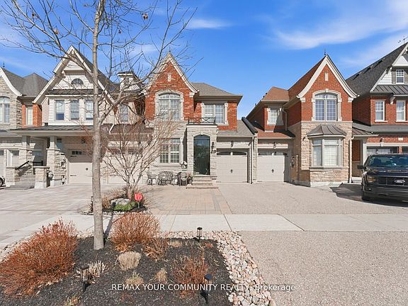 4th image of 29 Spring Hill Dr