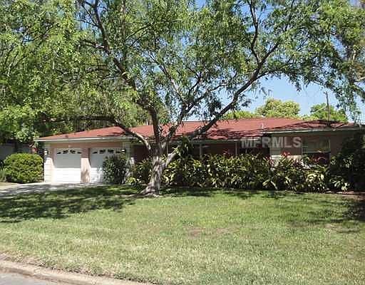 1st image of 555 Lucerne Ave