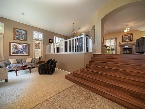 2nd image of 3652 Waldwick Cir