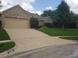 5515 Gateway Ln, Arlington, TX 76017