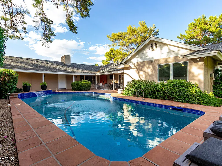 14425 N Coral Gables Dr — Photo 55