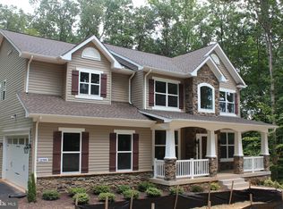 569 Tacketts Mill Rd, Stafford, VA 22556