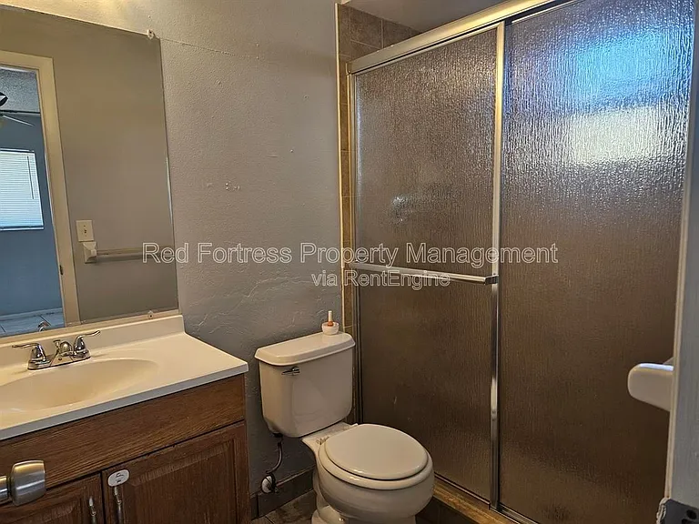 4515 Skyline Blvd #4 — Photo 6