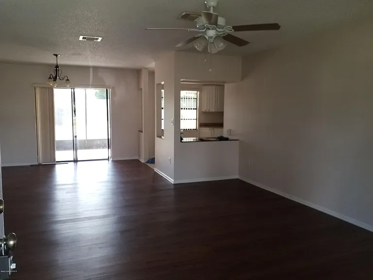 6045 Cannon Ave — Photo 3