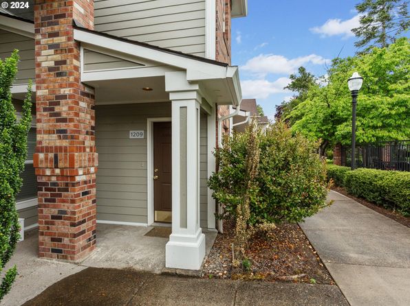 1170 NE 64th Ln UNIT 1209