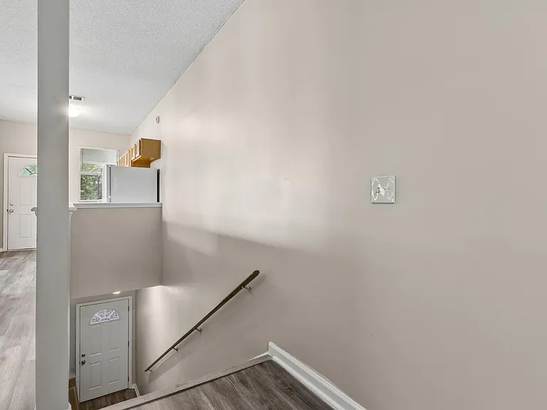 Unit Photo