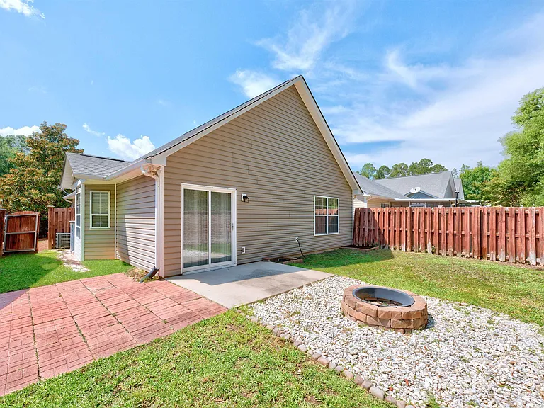 184 Ivy Square Dr — Photo 20