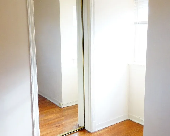 8400 Greenwood Ave — Photo 24