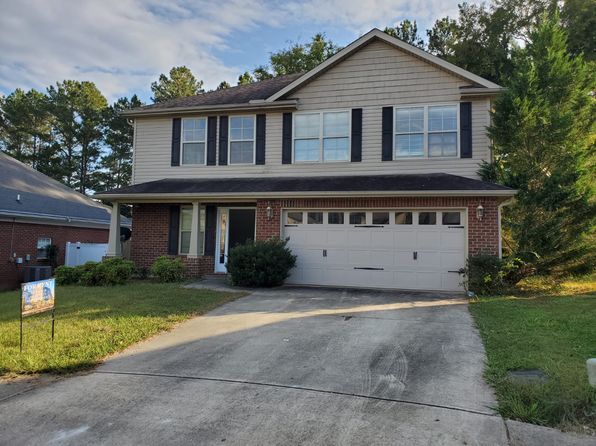 2504 Millwood Cir SE